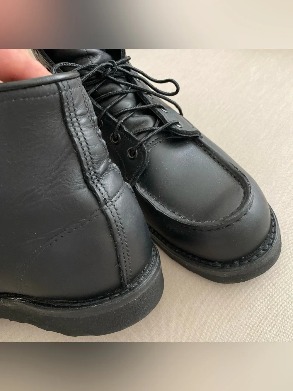 Red Wing 8074 Classic Moc Boots Black Harness Leather Mens Size 9D certified